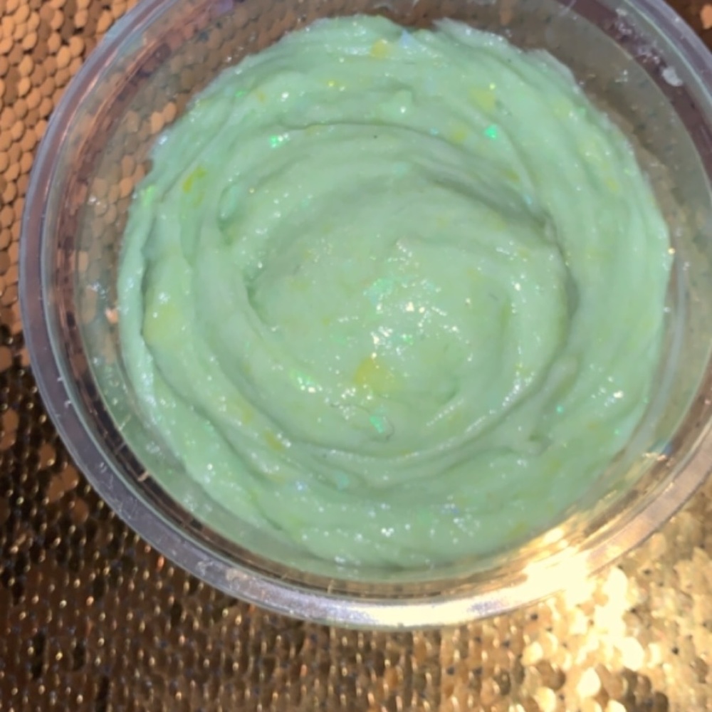 GLOSSY GREEN - Picture 4 of 4